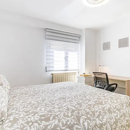 With 3 Bedrooms Appartement Saragosse