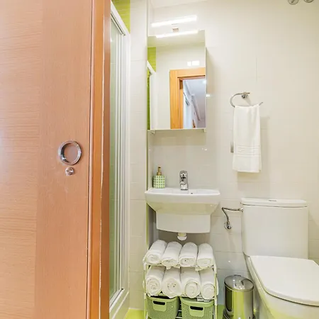 Appartement With 3 Bedrooms *