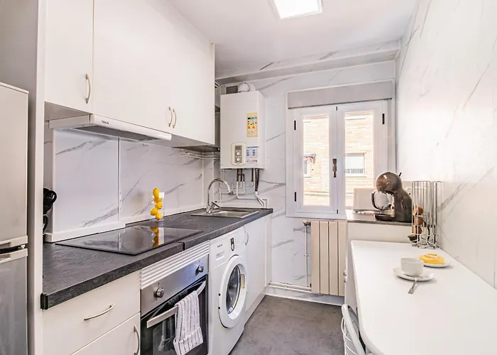 Appartement With 3 Bedrooms *